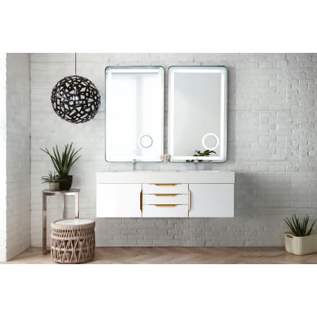 A large image of the James Martin Vanities 983-V59D-W-G-GW Alternate Image