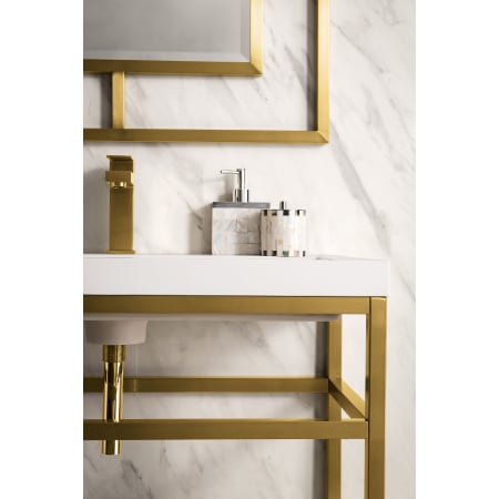 A large image of the James Martin Vanities C105V31.5SCGWWG Alternate Image