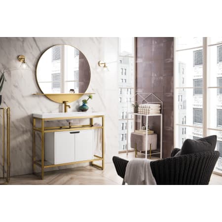 A large image of the James Martin Vanities C105V39.5SCGWWG Alternate Image