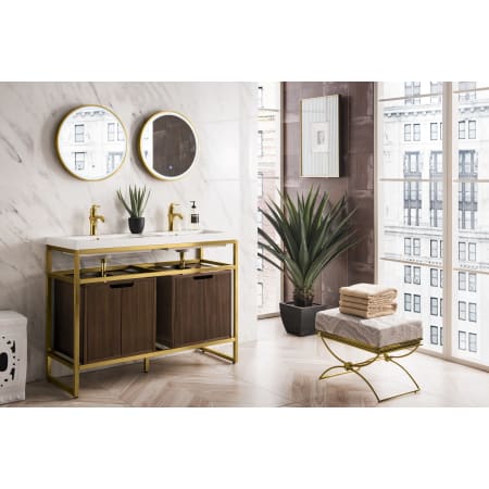 A large image of the James Martin Vanities C105V47SCWLTWG Alternate Image