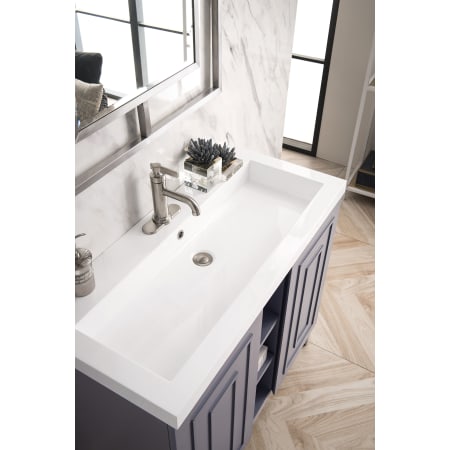 A large image of the James Martin Vanities E110V39.5BNKWG Alternate Image