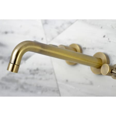 A large image of the Kingston Brass KS802.DL Alternate View