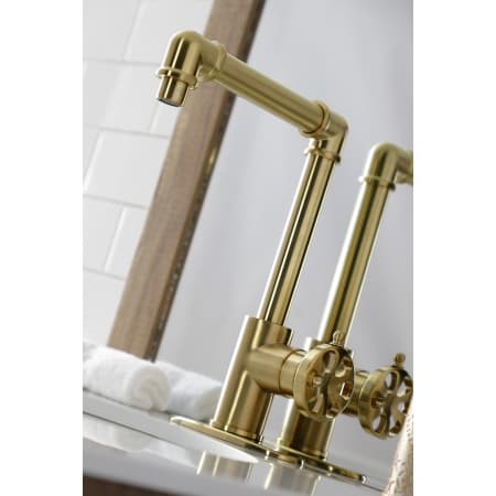 A large image of the Kingston Brass KSD14.RX Alternate View