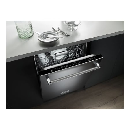KitchenAid Dishwashers Sanitation and Waste Appliances KDTE104E