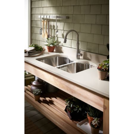 Kohler K-560-2BZ Oil Rubbed Bronze (2BZ) Bellera Pull-Down Kitchen Faucet with DockNetik ...
