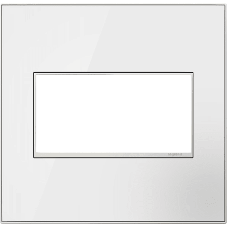 A large image of the Legrand AWM2G4 Mirror White