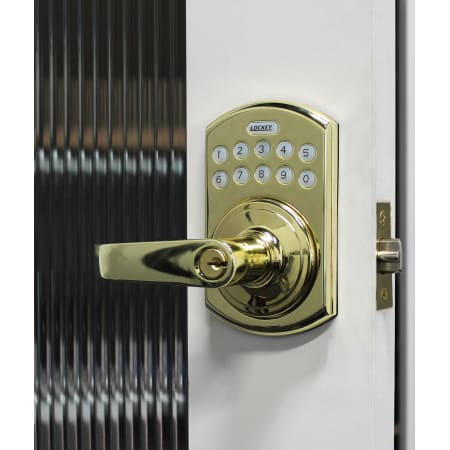 A large image of the Lockey E-995 Bright Brass