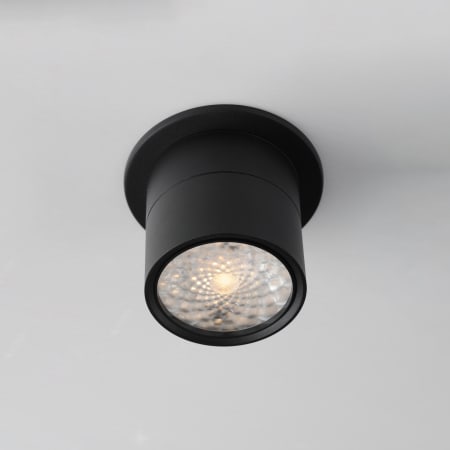A large image of the Maxim 86242 Alternate Image