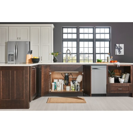 A large image of the Moen GT50C Alternate Image