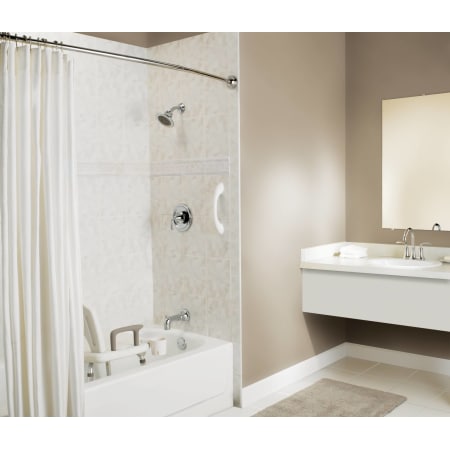 A large image of the Moen LR2250D Moen LR2250D