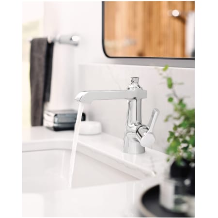 A large image of the Moen S6981 Alternate