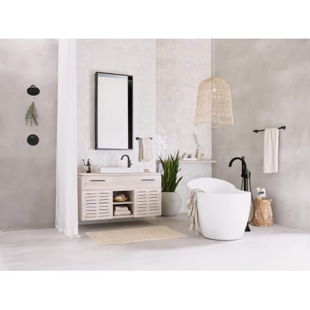 A large image of the Moen TS2202EP Moen-TS2202EP-Lifestyle Front View