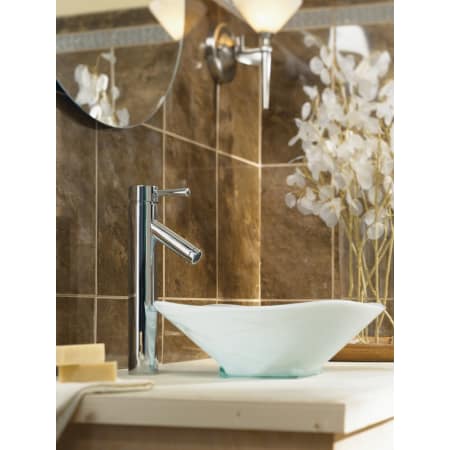 A large image of the Moen 6111 Moen 6111