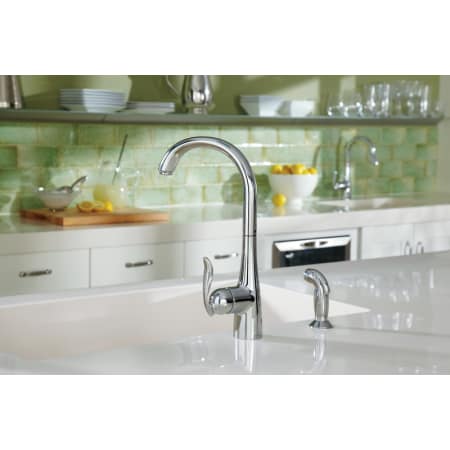 A large image of the Moen 7790 Moen 7790
