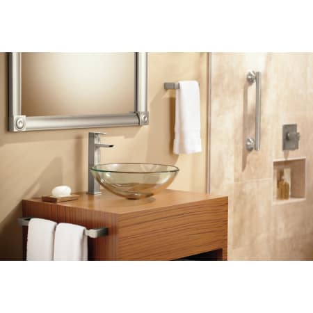 A large image of the Moen MS2072 Moen MS2072