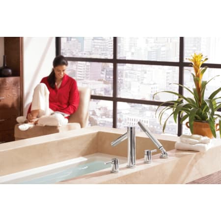 A large image of the Moen T913 Moen T913