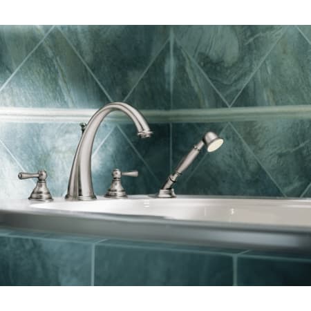 A large image of the Moen T922 Moen T922