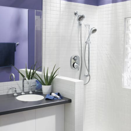 A large image of the Moen S6312 Moen S6312 Application Photo