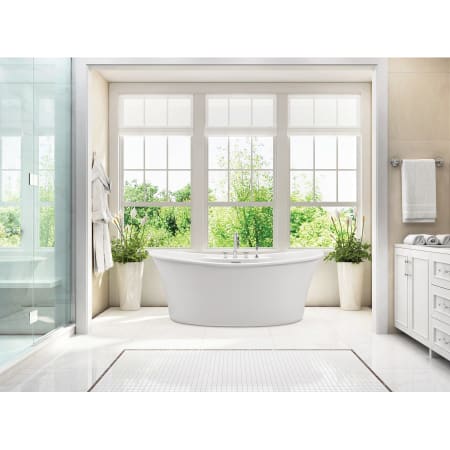 A large image of the MTI Baths S241 White