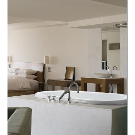 A large image of the MTI Baths AW207 MTI Baths-AW207-Lifestyle