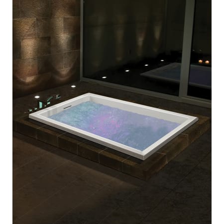 A large image of the MTI Baths P101-UM MTI Baths P101-UM