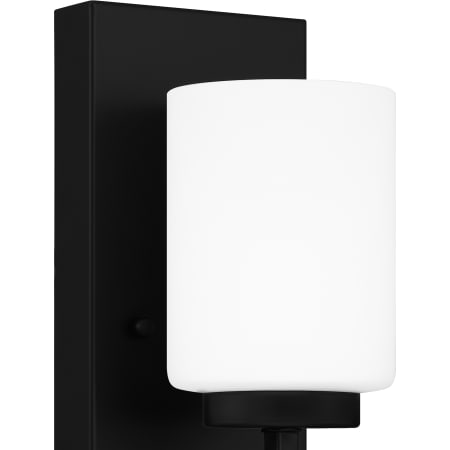A large image of the Quoizel WLB8605 Alternate Image