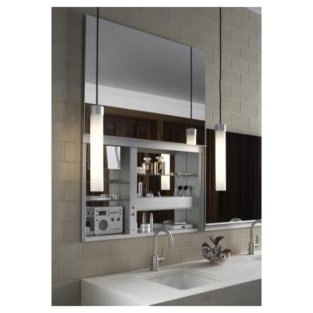 A large image of the Robern UC3627FPE Mirrored