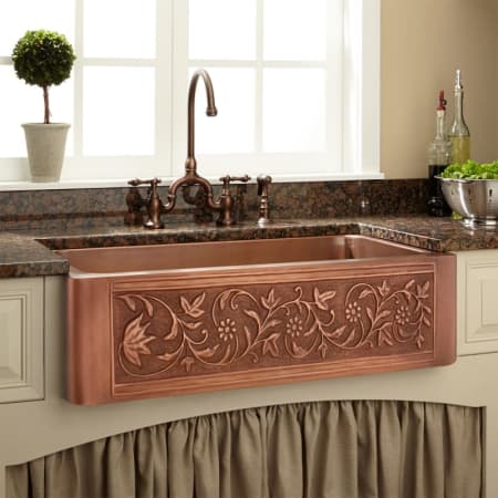 A large image of the Signature Hardware 226445 Antique Copper