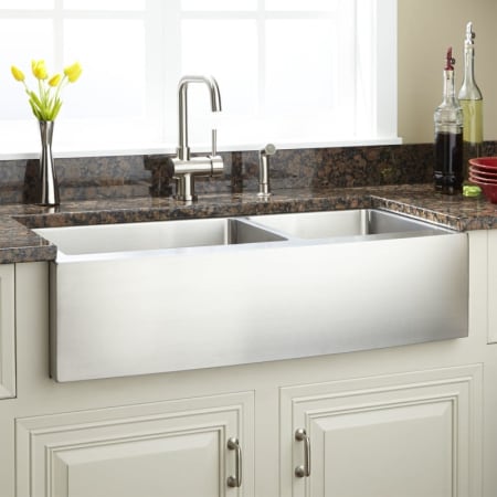A large image of the Signature Hardware 285647 Brushed Stainless Steel