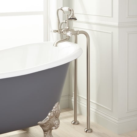A large image of the Signature Hardware 913702-31 Brushed Nickel