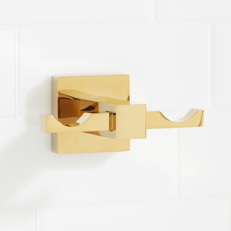 A large image of the Signature Hardware 916729 Polished Brass