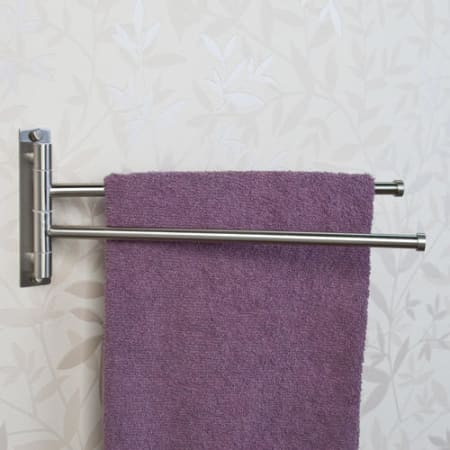 A large image of the Signature Hardware 916761 Brushed Nickel
