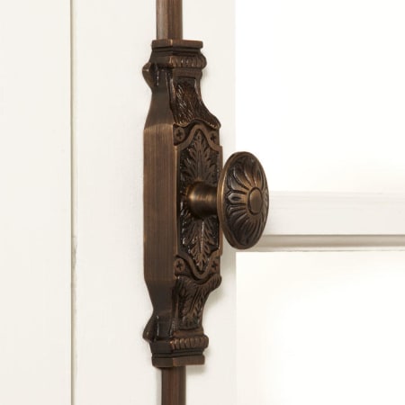A large image of the Signature Hardware 920740 Antique Brass