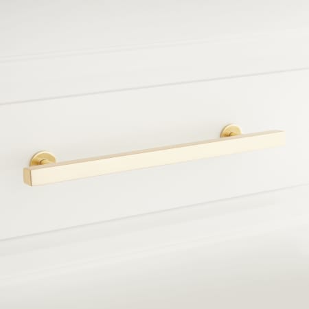 A large image of the Signature Hardware 949194-8 Polished Brass