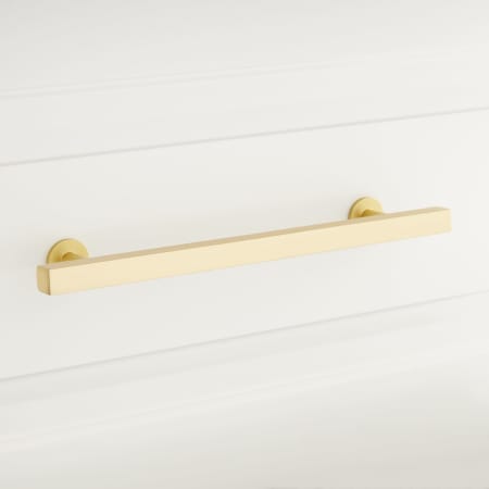 A large image of the Signature Hardware 949194-8 Satin Brass