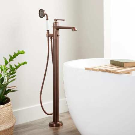 A large image of the Signature Hardware 950732 Oil Rubbed Bronze