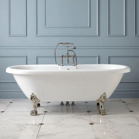 A large image of the Signature Hardware 946177-69 White / Polished Brass Feet