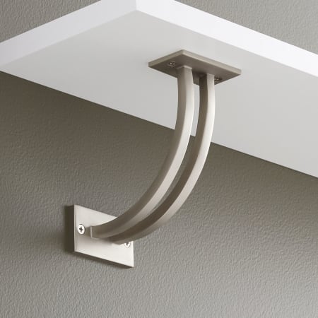 A large image of the Signature Hardware 953640-B Brushed Nickel