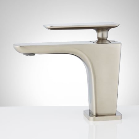 A large image of the Signature Hardware 933804 Signature Hardware-933804-Side View