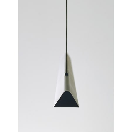 Dessau 48 linear suspension outlet