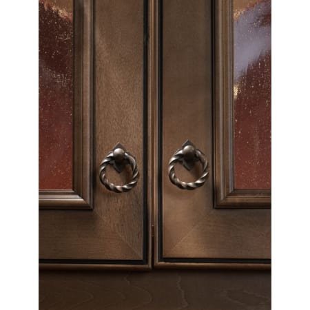 A large image of the Top Knobs M639 Top Knobs M639