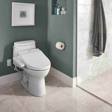 A large image of the TOTO SW2033 Toto-SW2033-Lifestyle