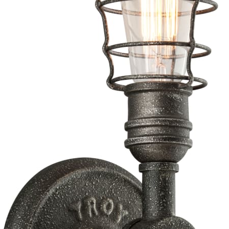A large image of the Troy Lighting B3812 Detail View