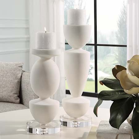 A large image of the Uttermost 18101 Alternate Image