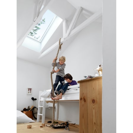 A large image of the Velux FS C01 2004 Alternate Image 2