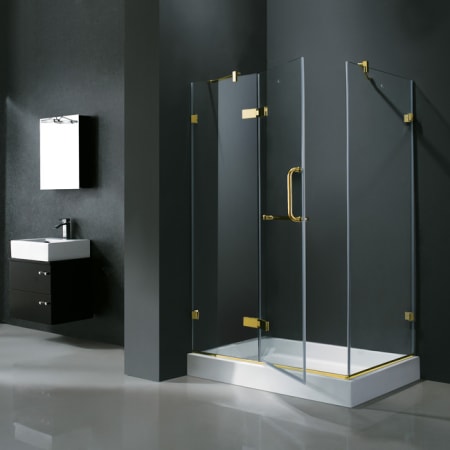 A large image of the Vigo VG601140WL Clear / Polished Brass
