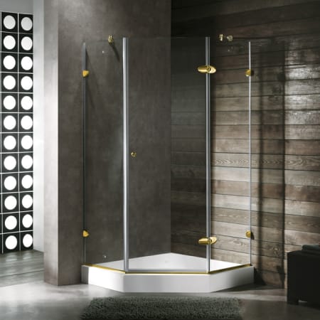 A large image of the Vigo VG606138 Clear / Polished Brass