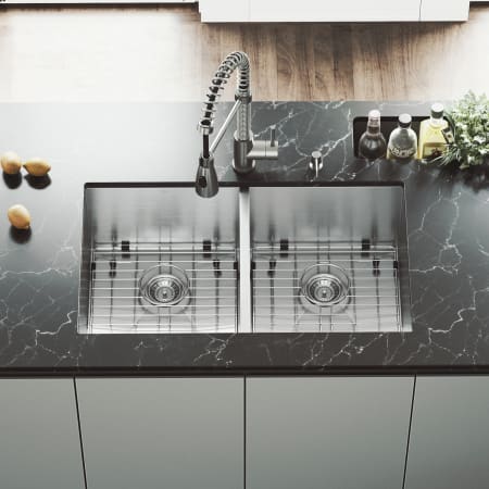 A large image of the Vigo VG15155 Vigo-VG15155-Sink Overhead View