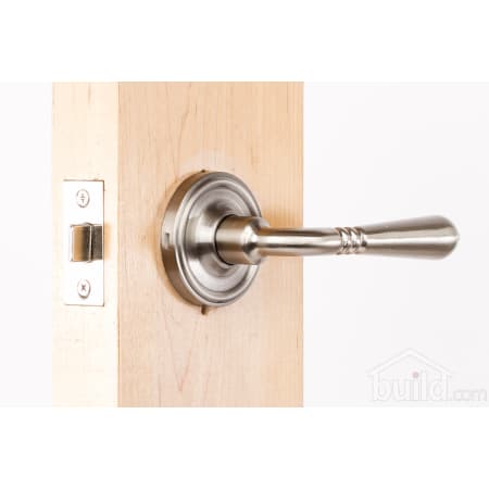 A large image of the Weslock 600Y Legacy Series 600Y Passage Lever Set Inside Angle View