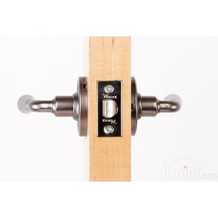 A large image of the Weslock 600Y Legacy Series 600Y Passage Lever Set Door Edge View